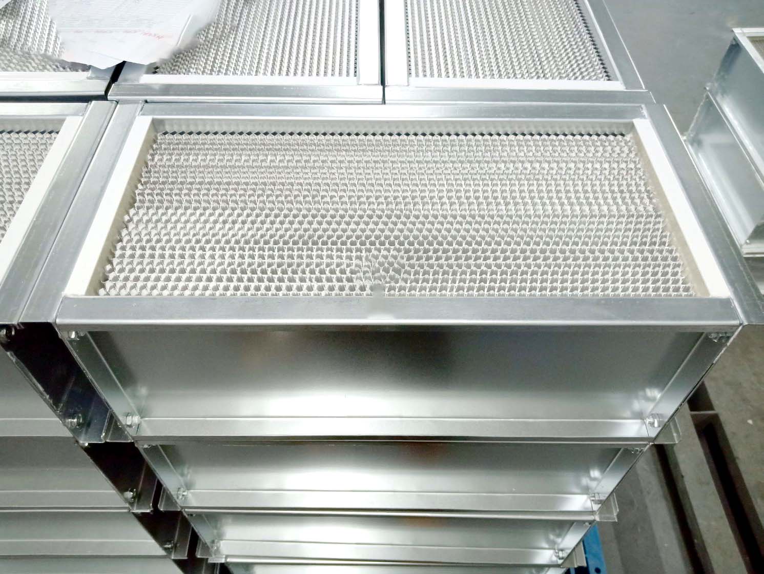  99.995% 400 Degree Ss Frame High Temperature Hepa Air Filter For Chemical Industry 1655278504